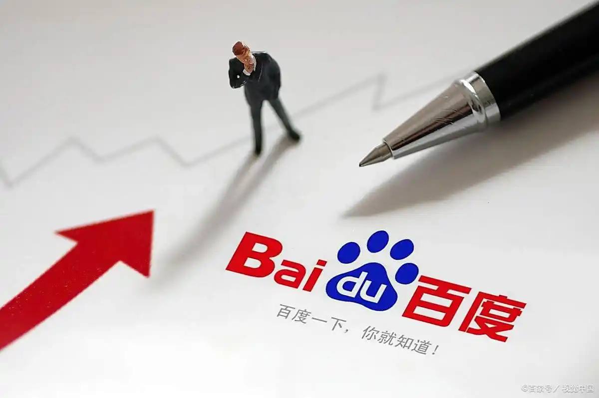 夫妻国庆开两架飞机带女儿回老家